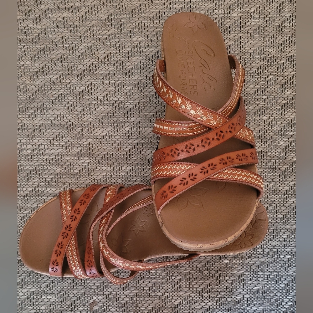 Skechers Tan Strappy Sandals - Picture 4 of 5